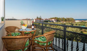 Aristotle Luxury Apartment with Sea View